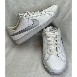 Nike Court Royale Women's Size‎ 8 White/Metallic Silver Sneakers 749867-100